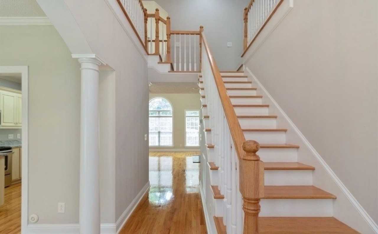224 High Ridge Ct - Photo 3 of 25
