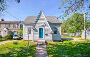 featured image of 915 W Loucks Ave