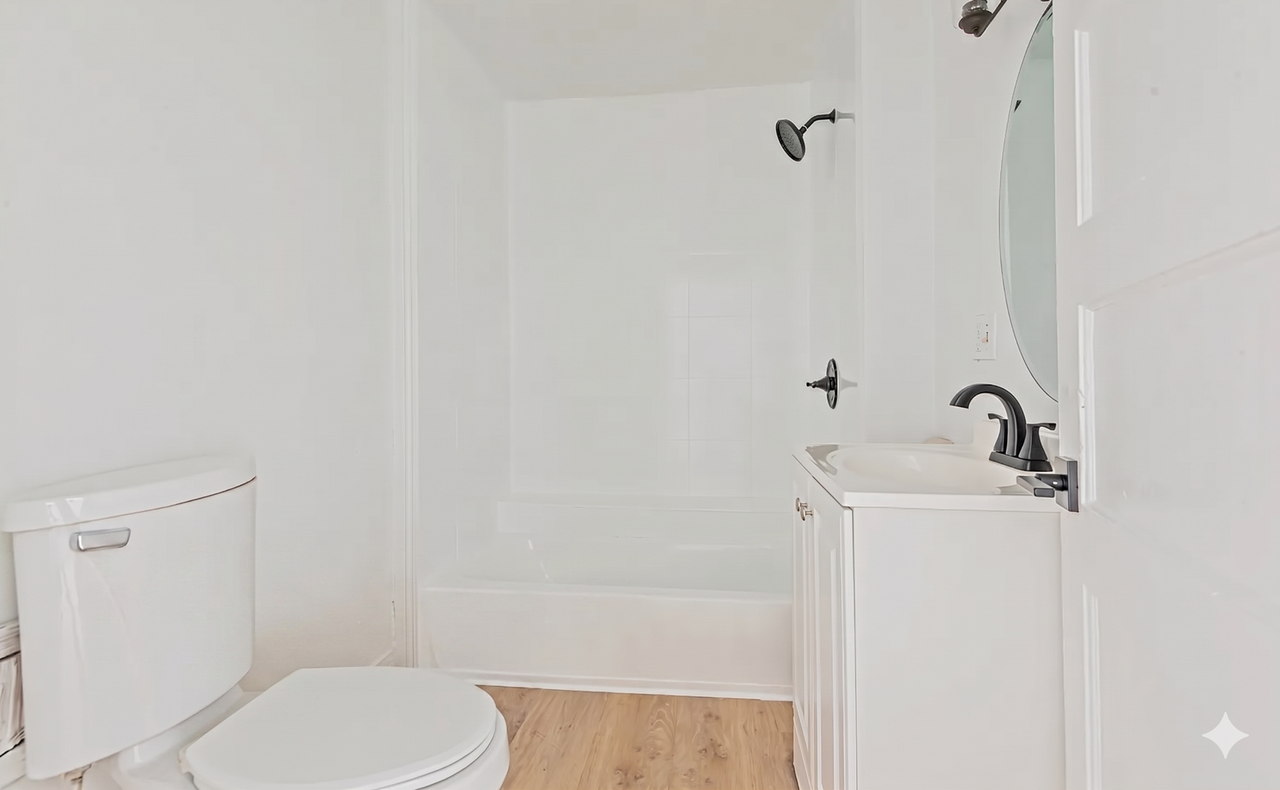 1212 E 76th Pl - Photo 6 of 8
