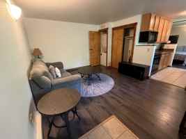 featured image of 250 E Homestead Rd #102