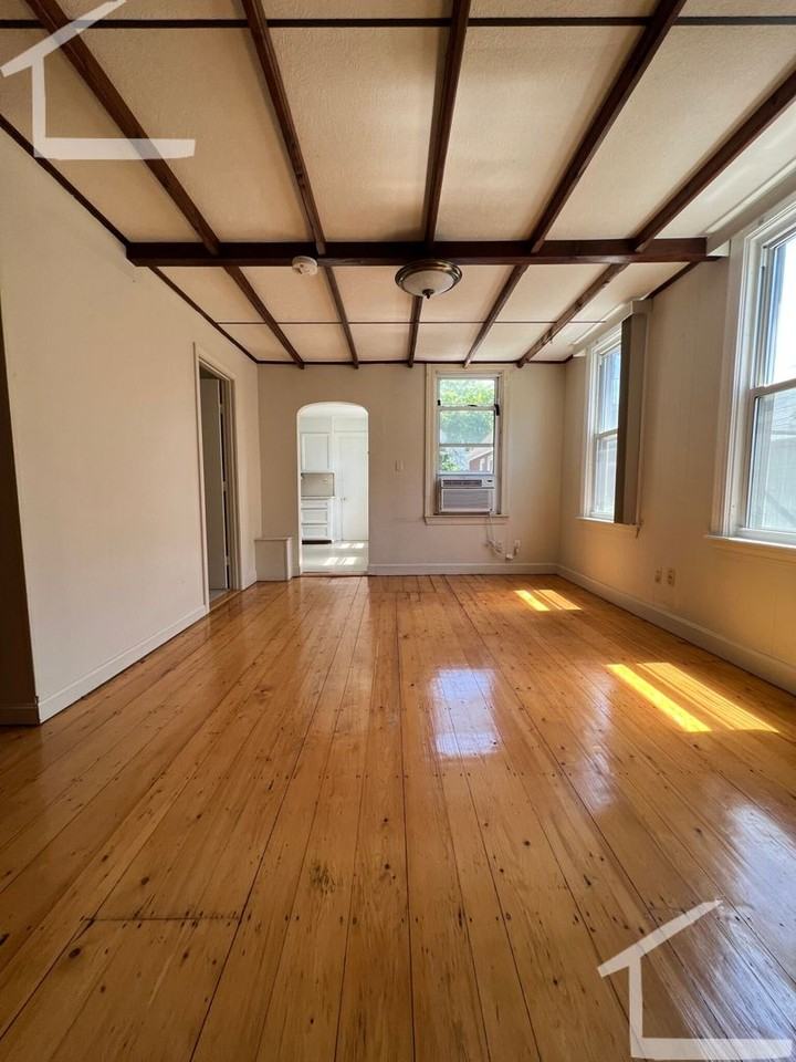 40 Myrtle Ave - Photo 7 of 7