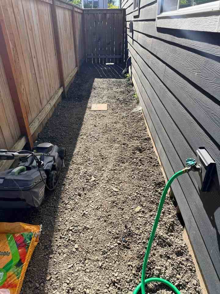 624 Nw Adams Ave - Photo 3 of 18