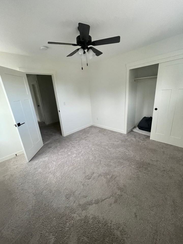 624 Nw Adams Ave - Photo 7 of 18