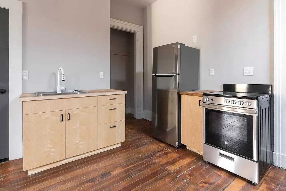 205 West McMicken Avenue - Photo 2 of 17