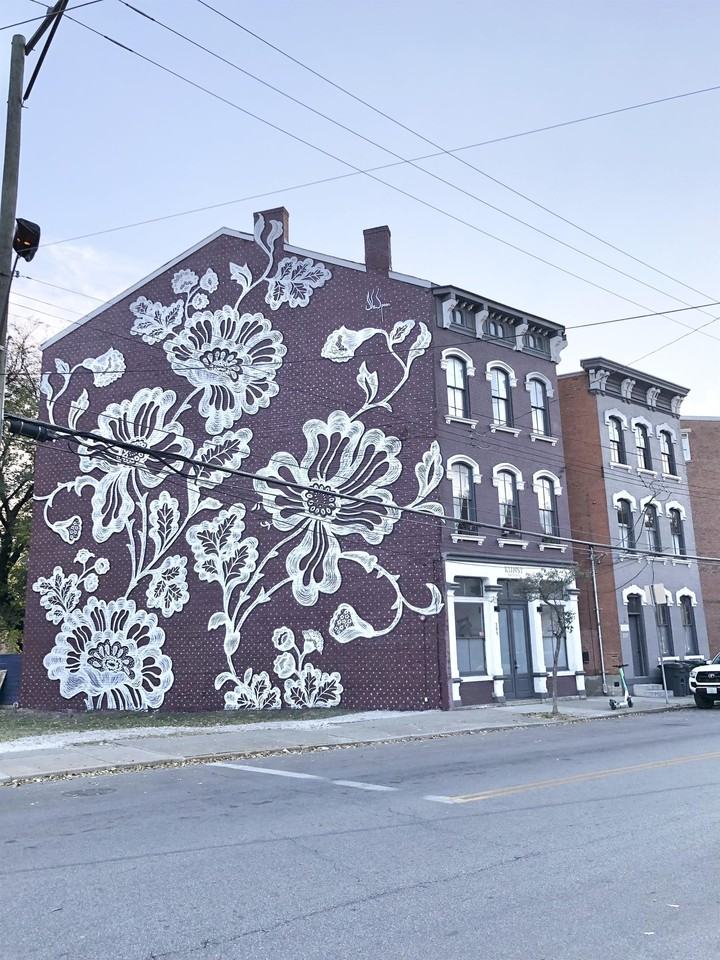 205 West McMicken Avenue - Photo 4 of 17