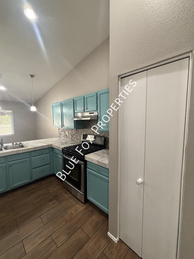 9825 N Camino Vado - Photo 2 of 23