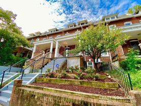 1424 Oak St Nw - Photo 1 of 1
