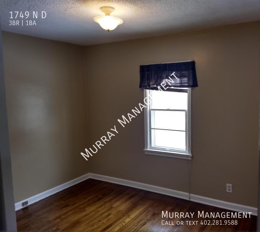 1749 N D St - Photo 6 of 15