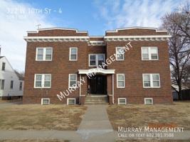 featured image of 322 W 10th St #4