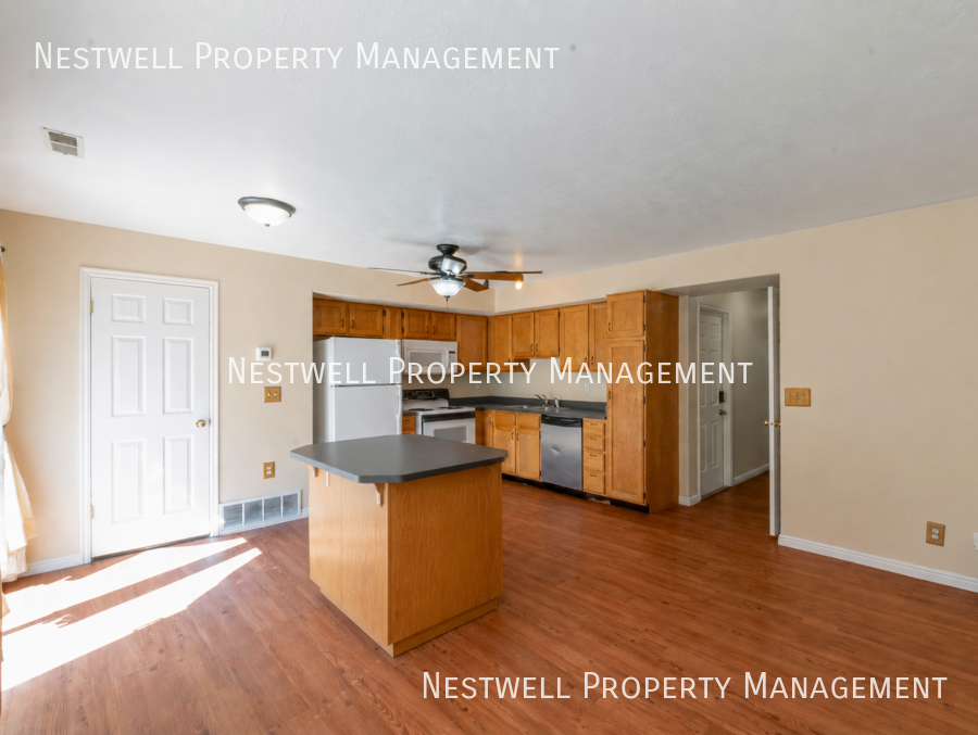 4763 W Piagentini Way - Photo 2 of 20