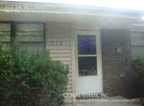 212 Sw Westminister Rd - Photo 1 of 1
