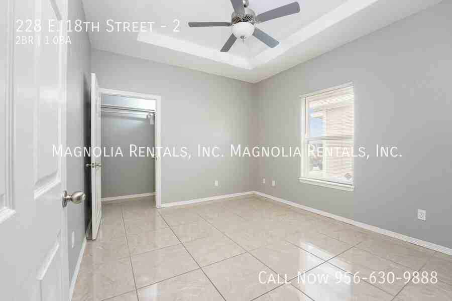 228 E 18th St #2 - Photo 6 of 11