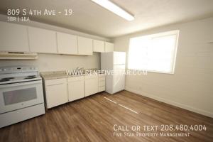 featured image of 809 S 4th Ave #19