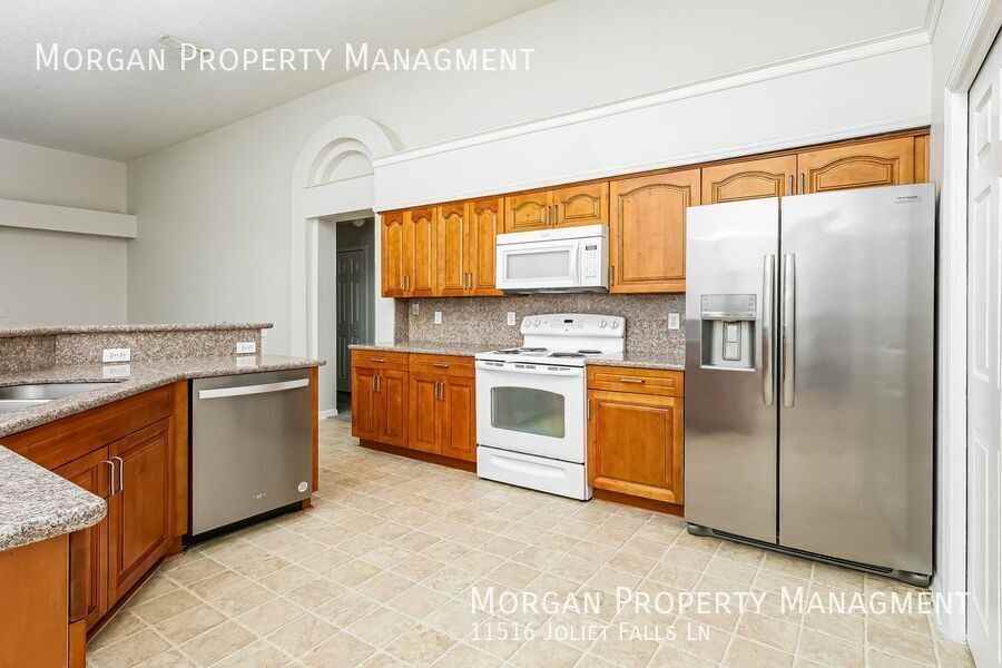11516 Joliet Falls Ln - Photo 3 of 21