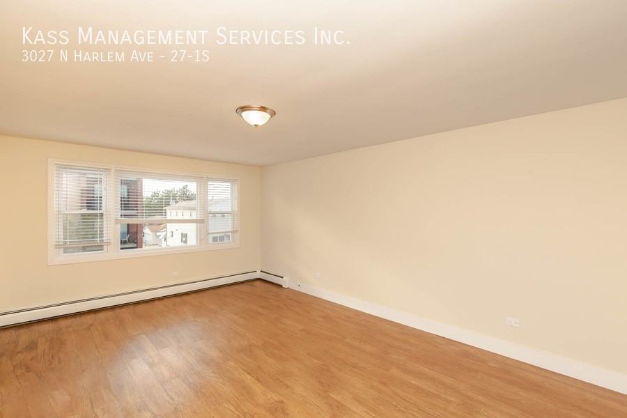 3027 N Harlem Ave #27-1S - Photo 4 of 9