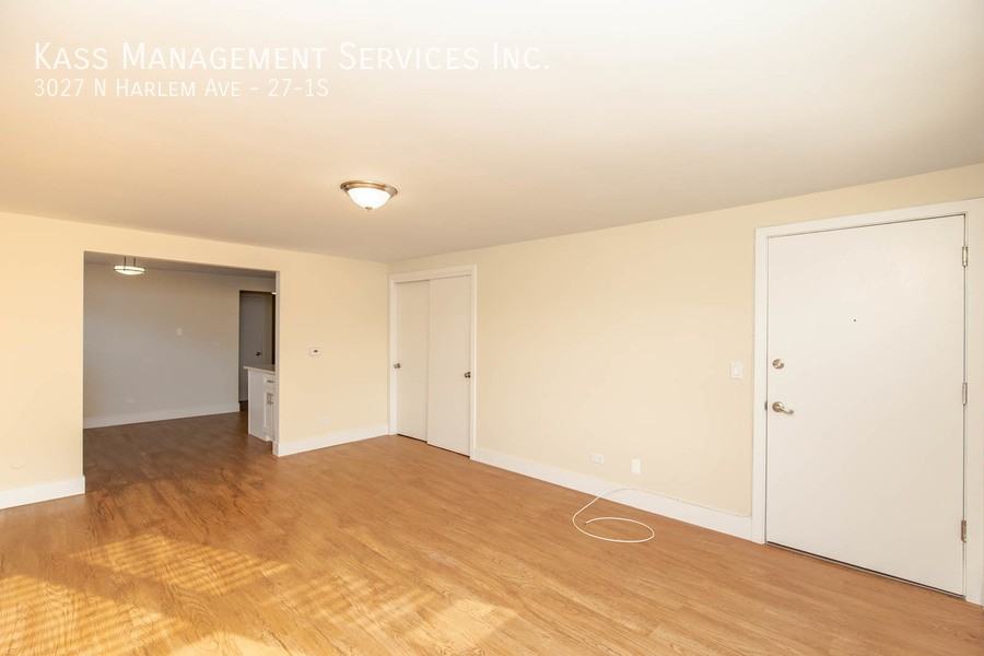 3027 N Harlem Ave #27-1S - Photo 5 of 9