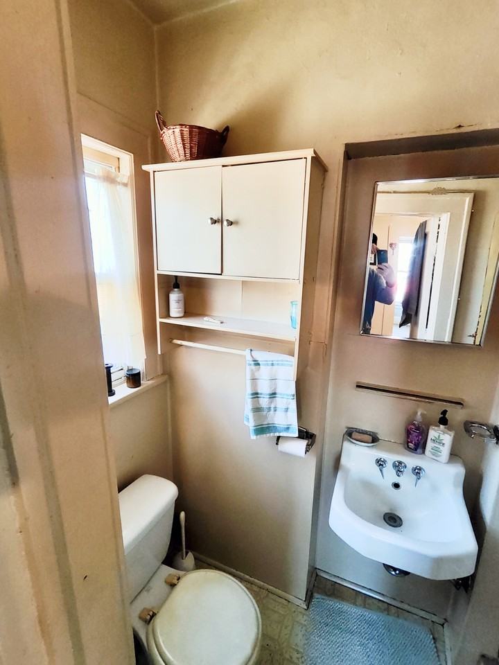 2854 Johnson St Ne #1 - Photo 5 of 6