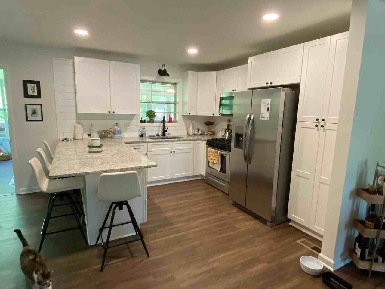1030 Murray Cir Sw #NA - Photo 3 of 14