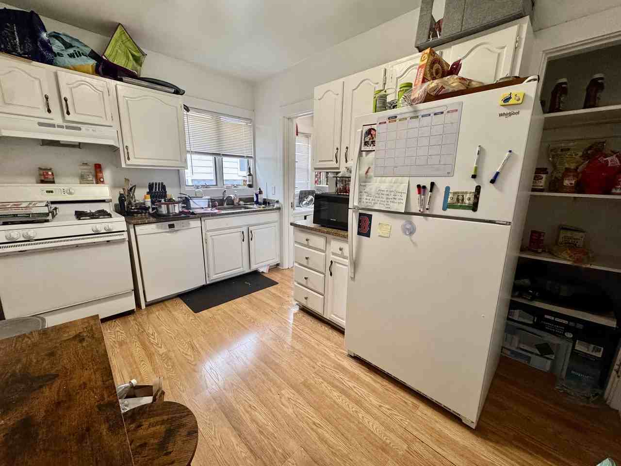 19 Burton St #2 - Photo 6 of 17