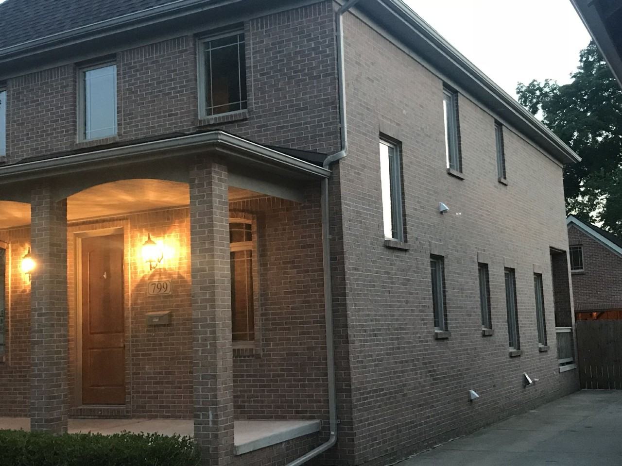 799 N Holbrook St #NA - Photo 7 of 13