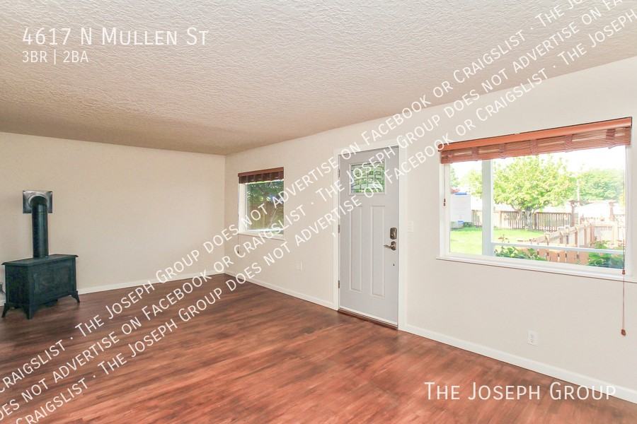 4617 N Mullen St - Photo 2 of 20