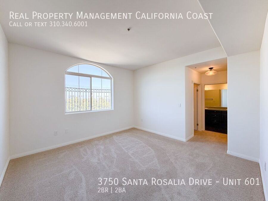 3750 Santa Rosalia Dr #601 - Photo 4 of 10