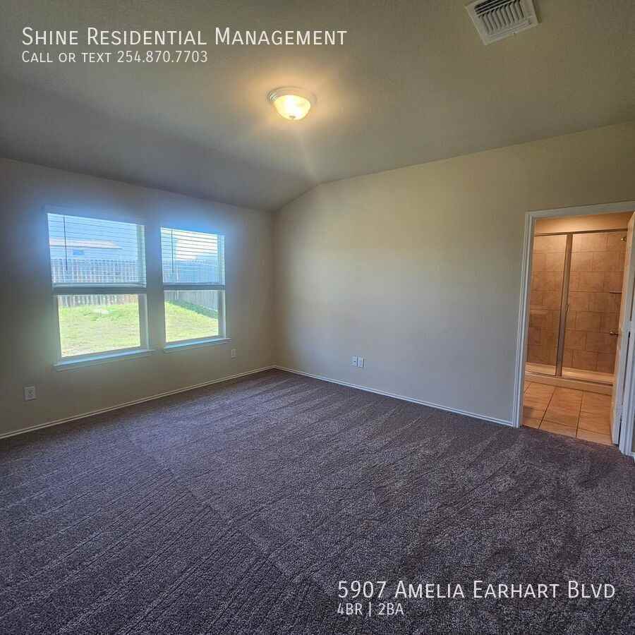 5907 Amelia Earhart Blvd - Photo 7 of 9