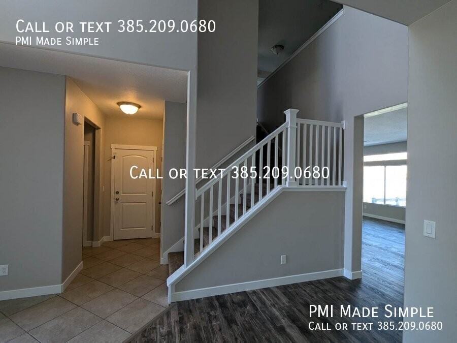 8995 N Cornwall Way - Photo 3 of 26