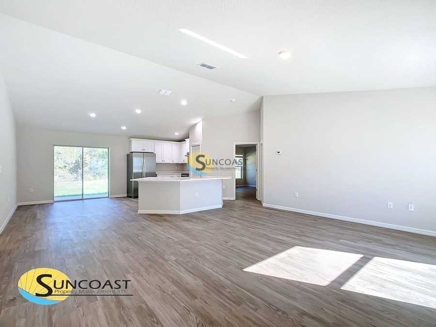 9337 Bahia Rd - Photo 4 of 27