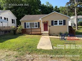 featured image of 417 Woodlawn Ave