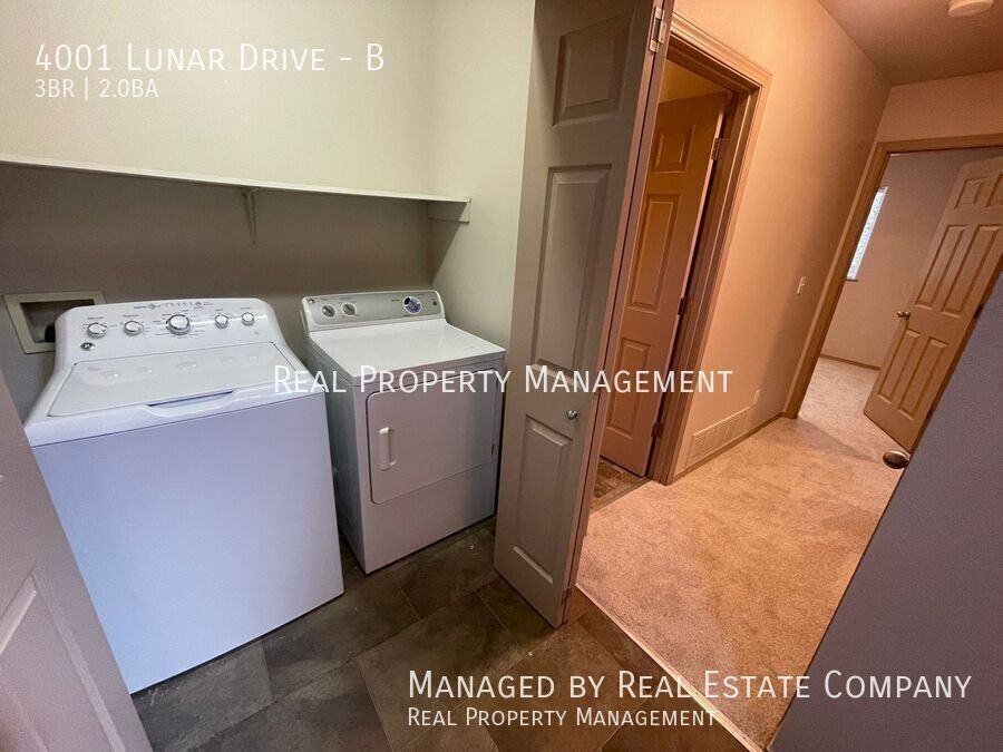 4001 Lunar Dr #B - Photo 6 of 20