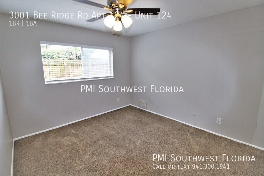 3001 Bee Ridge Rd Apt 124 #124 - Photo 7 of 21