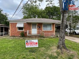 4116 Moss St - Photo 1 of 1
