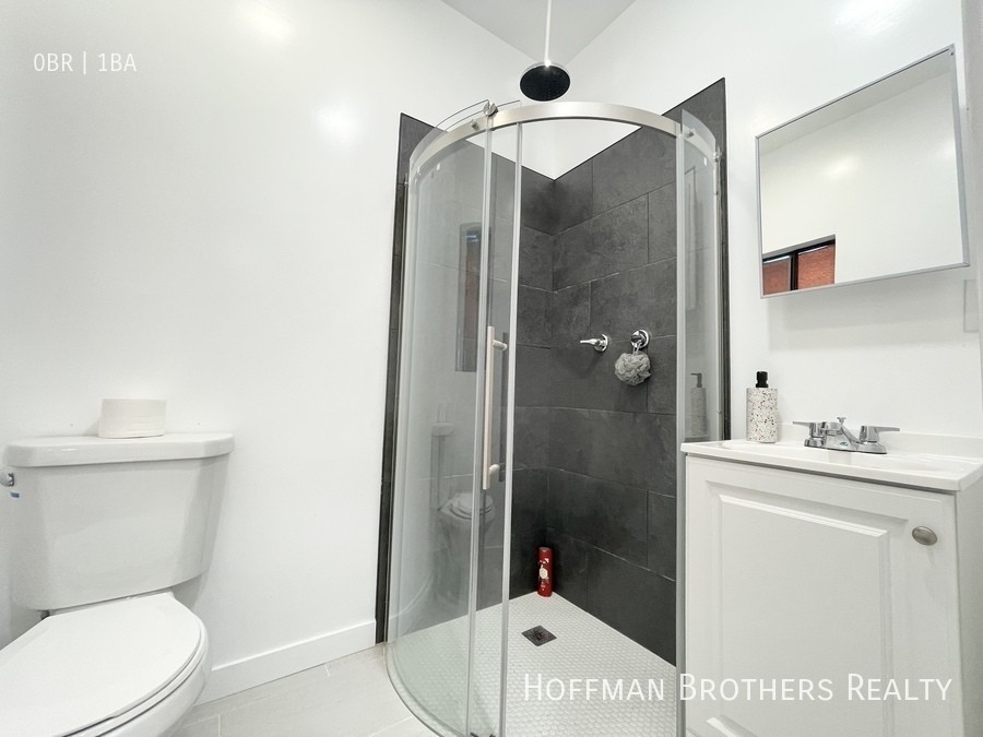 2826 Darwin Ave #C - Photo 6 of 6