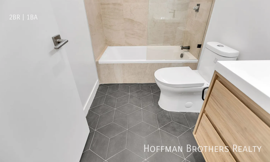 233 Rosemont Ave #6 - Photo 6 of 7