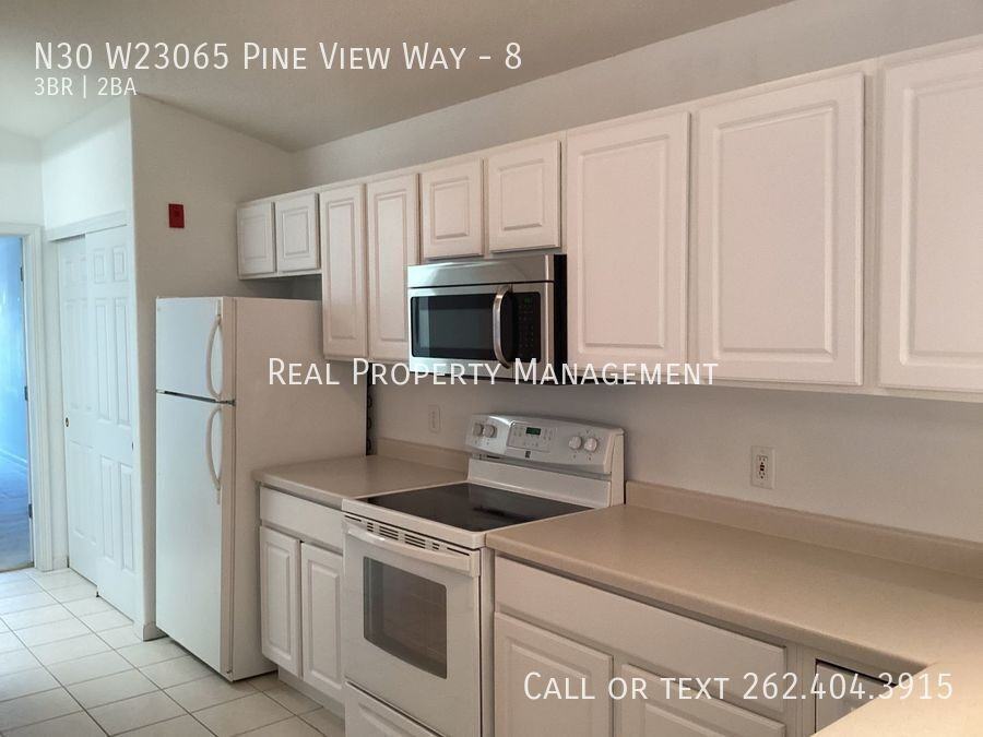 N30W23065 Pineview Way #8 - Photo 4 of 28