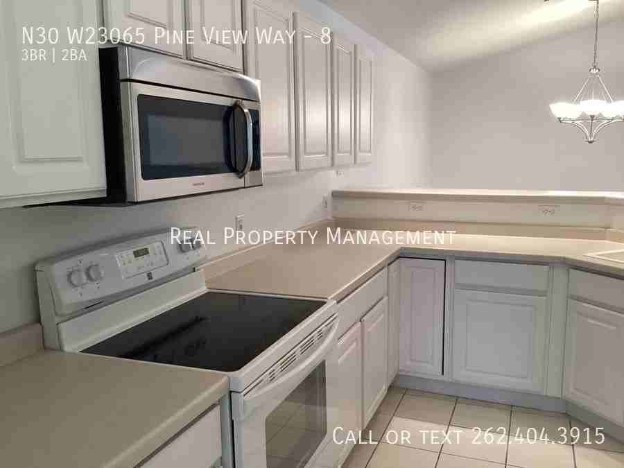 N30W23065 Pineview Way #8 - Photo 5 of 28