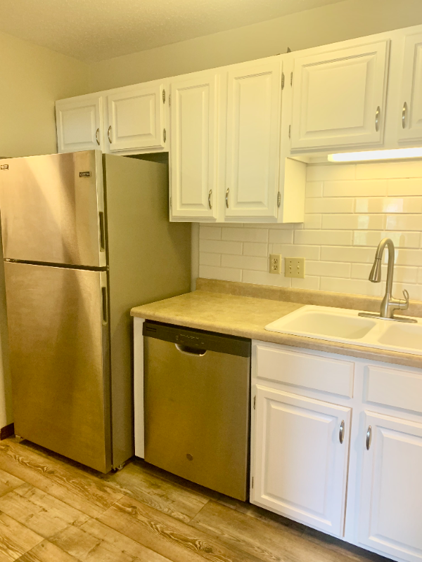 10451 Greenbrier Rd - Photo 5 of 21
