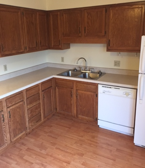 1895 E Shore Dr #C4 - Photo 3 of 17