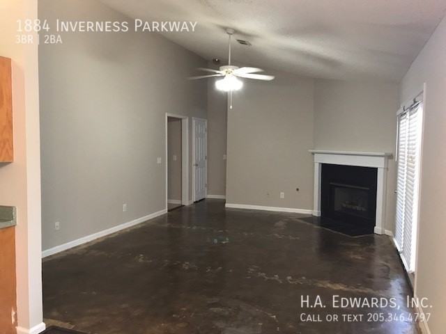 1884 Inverness Pkwy - Photo 2 of 5