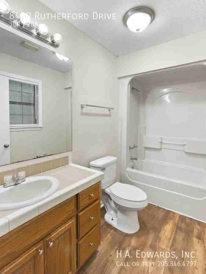8430 Rutherford Dr - Photo 3 of 16