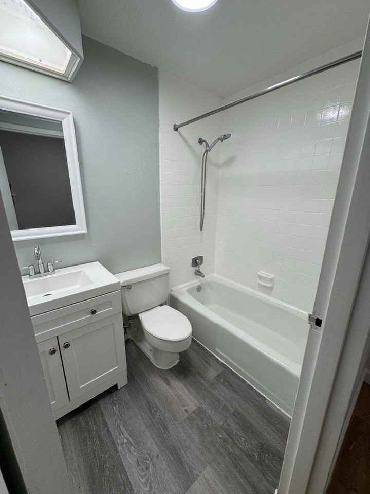 224 E Garden St - Photo 6 of 12