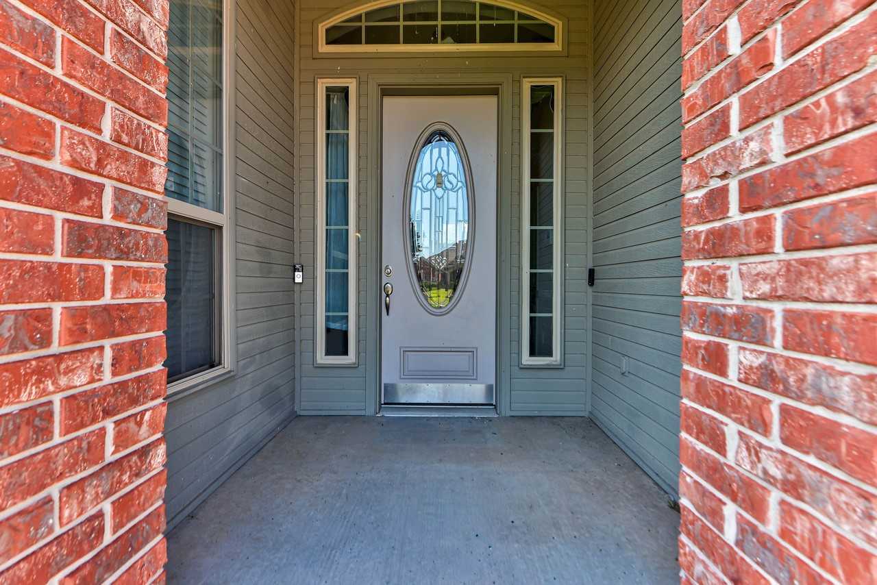 3804 Lorings Rd #1 - Photo 2 of 32