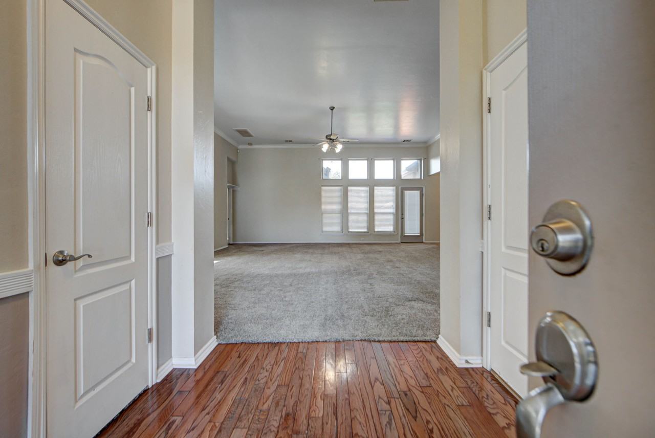 3804 Lorings Rd #1 - Photo 3 of 32