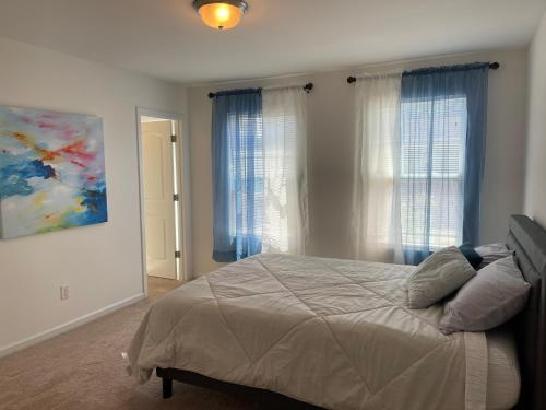 1033 Rook Rd - Photo 2 of 13