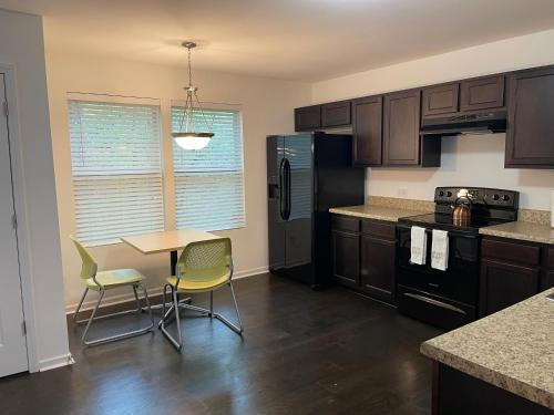 1033 Rook Rd - Photo 7 of 13