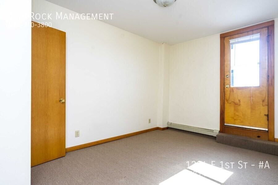 1224 E 1st St #A - Photo 6 of 7