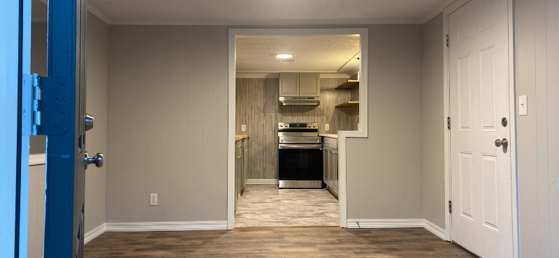 684 Line Rd - Photo 3 of 14