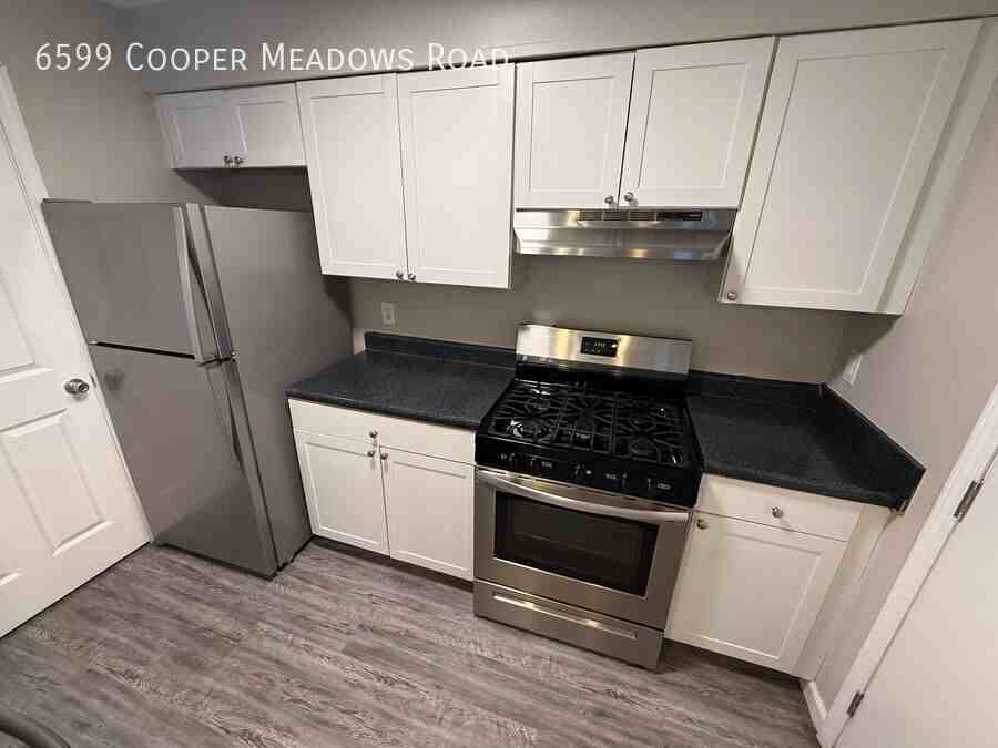 6599 Cooper Meadows Rd - Photo 2 of 14