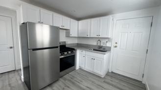 1749 Victorian Ave #B - Photo 1 of 1
